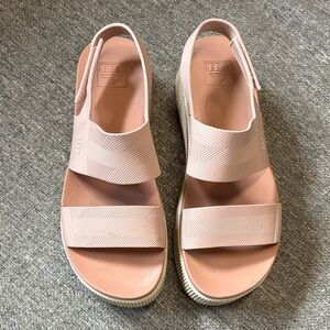 Reef Blush Pink Sandals